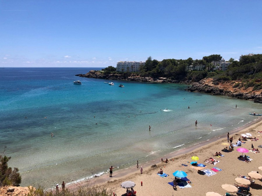 Prime Beachfront Plot photo 3