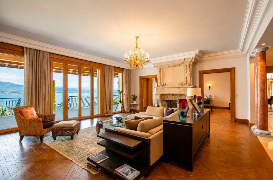 The Lakeside Villa photo 3